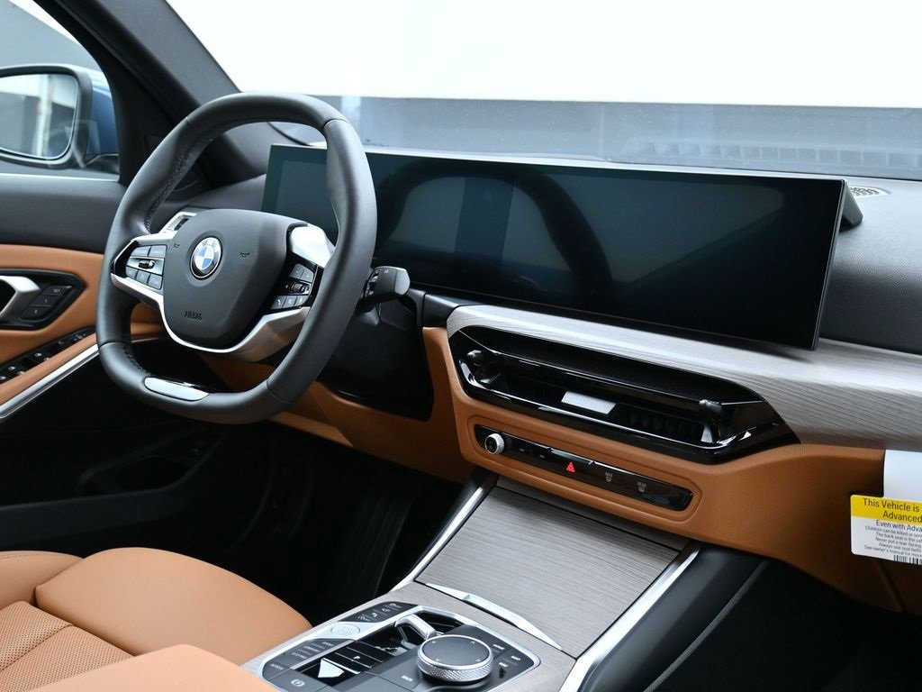 Used 2025 BMW 330i xDrive Sedan image 13