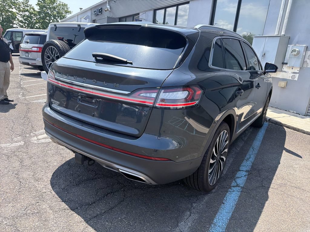 Certified 2022 Lincoln Nautilus Black Label w/ Class II Trailer Tow Package AWD/4WD image 3