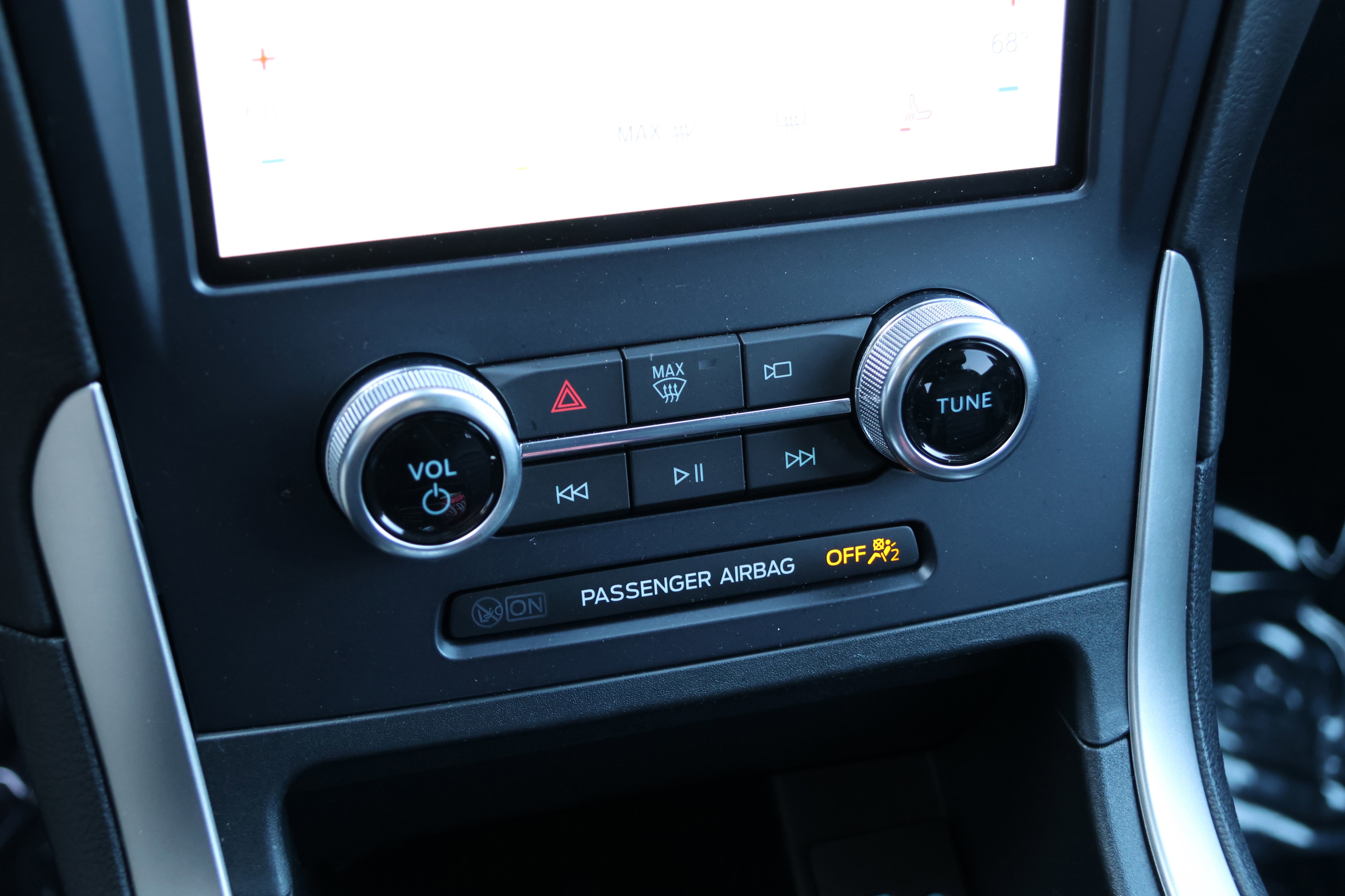 Used 2024 Ford Edge SEL w/ Convenience Package image 27