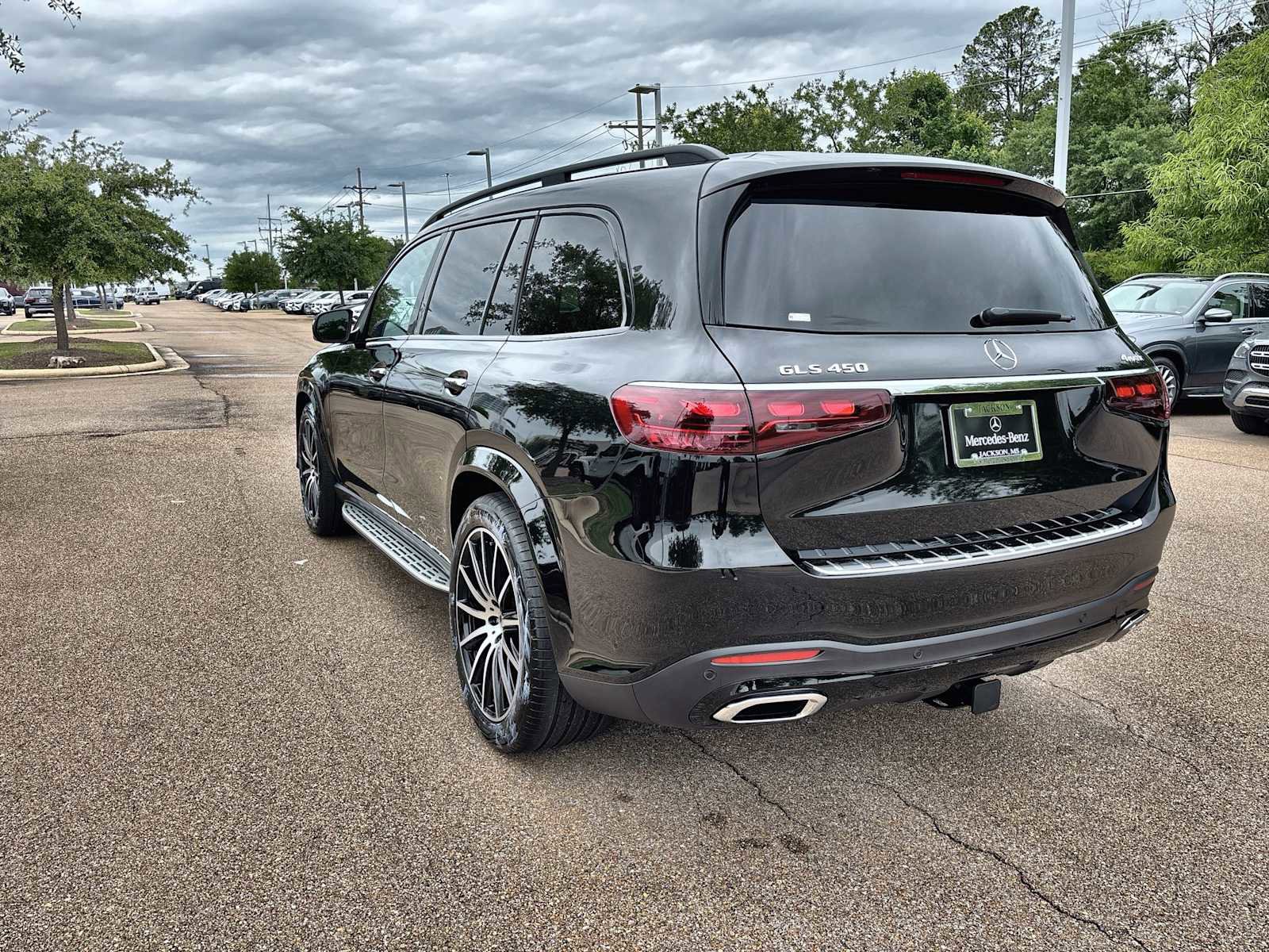 New 2026 Mercedes-Benz GLS 450 4MATIC image 6