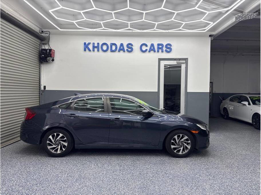 Used 2017 Honda Civic EX image 4