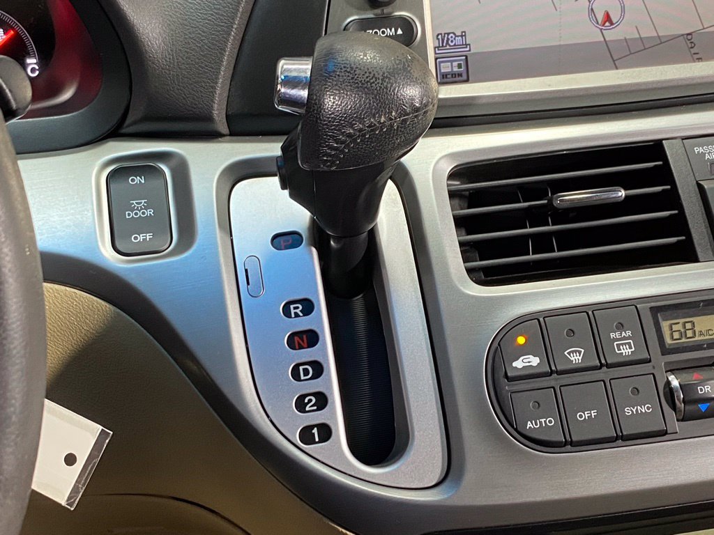 Used 2010 Honda Odyssey EX-L image 24
