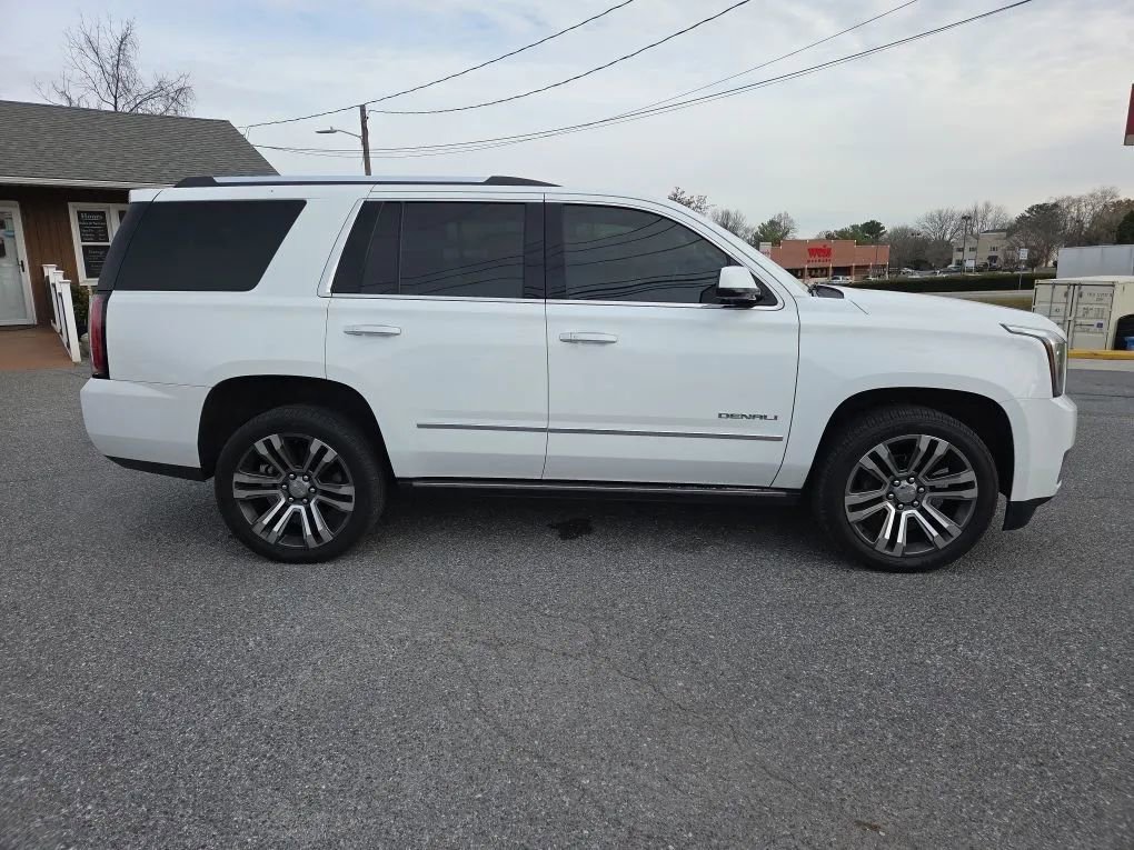 Used 2019 GMC Yukon Denali w/ Denali Ultimate Package image 4