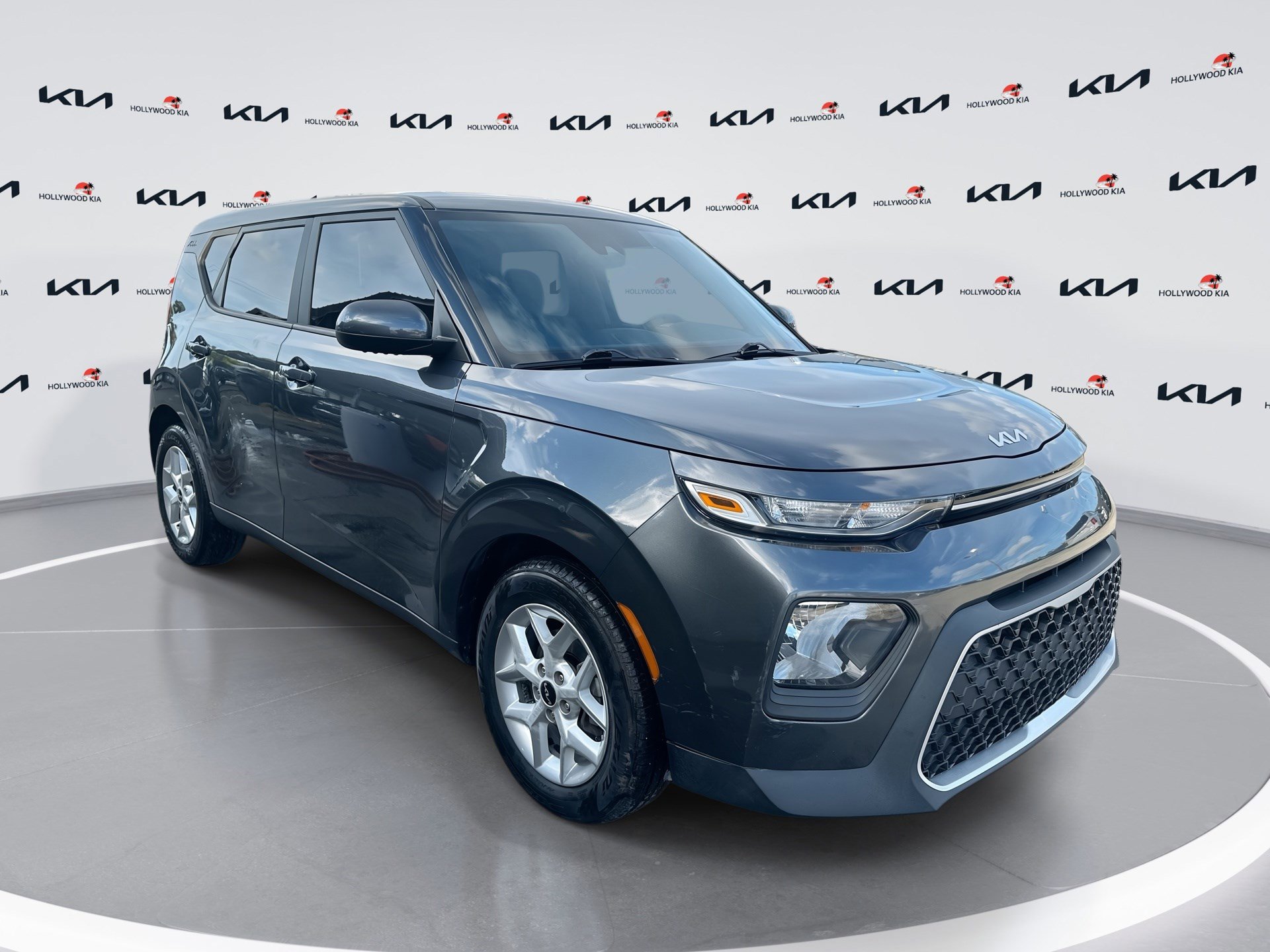 Certified 2022 Kia Soul LX w/ Technology Package