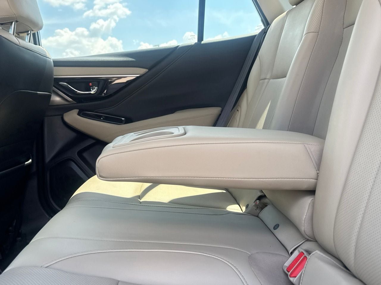Used 2020 Subaru Outback Limited w/ Popular Package #2 AWD/4WD image 39