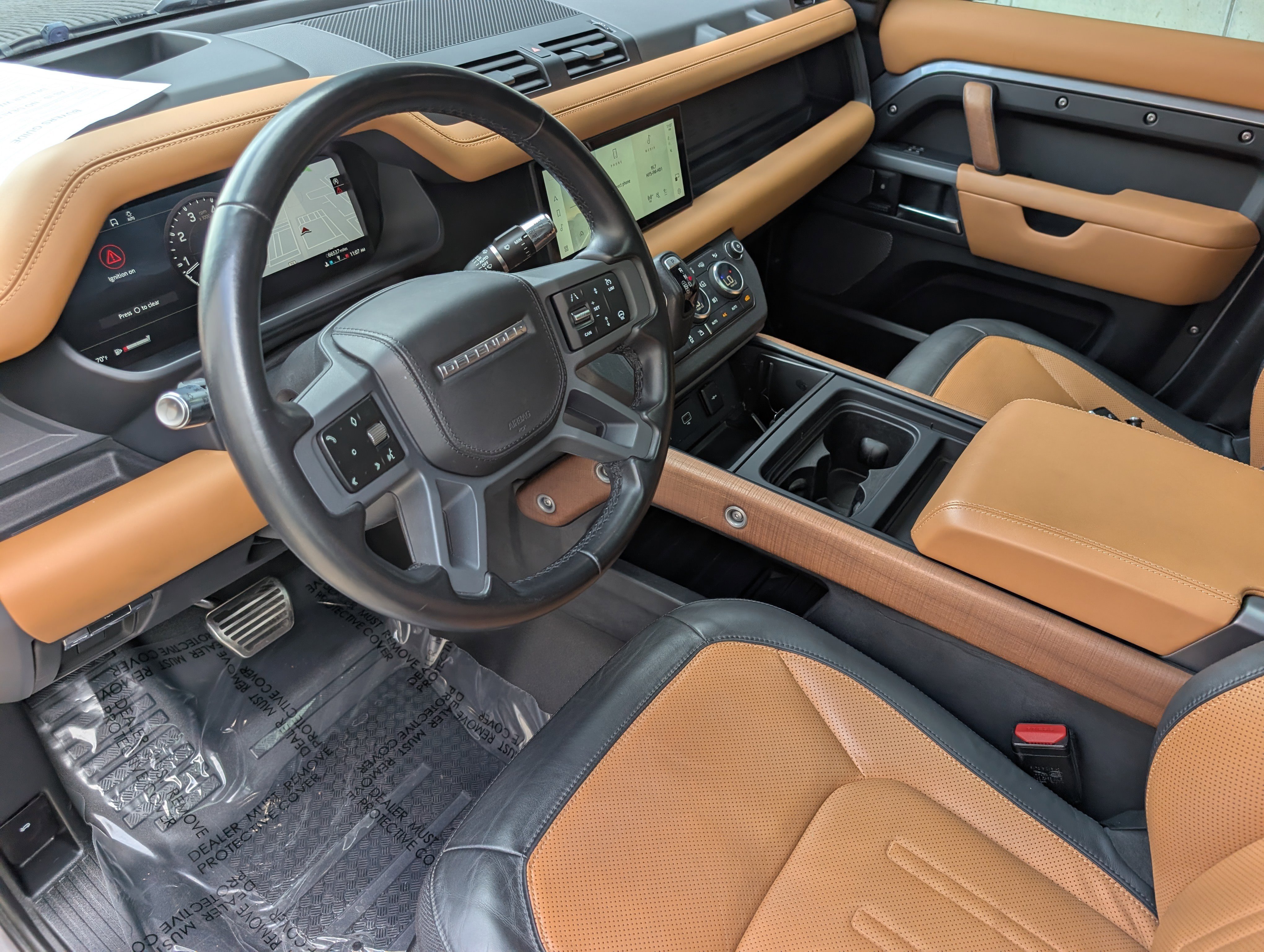 Used 2020 Land Rover Defender 110 X image 4