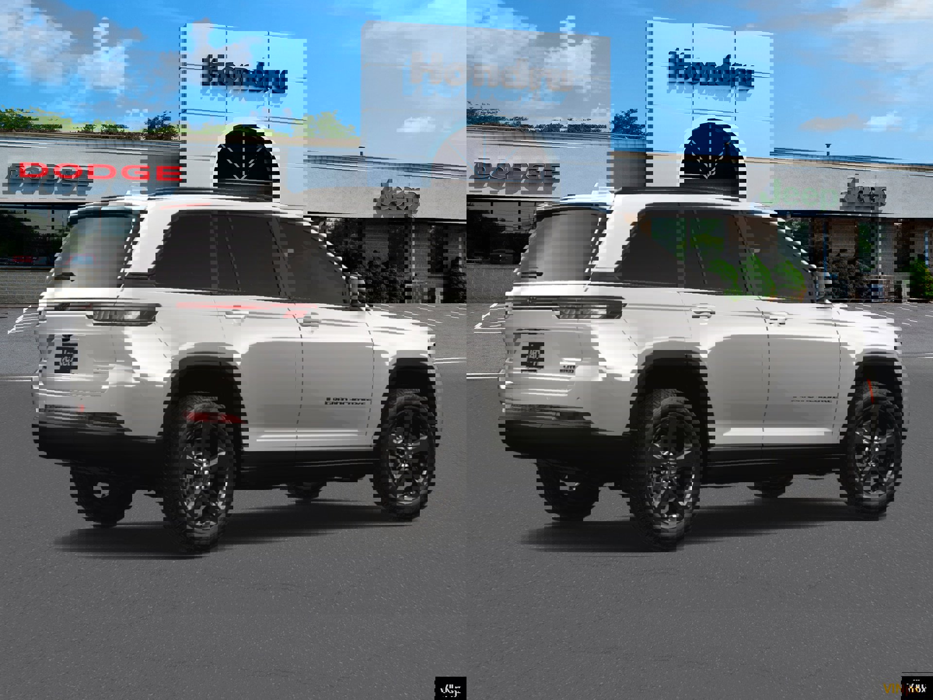 New 2025 Jeep Grand Cherokee Limited w/ Black Appearance Package AWD/4WD image 7