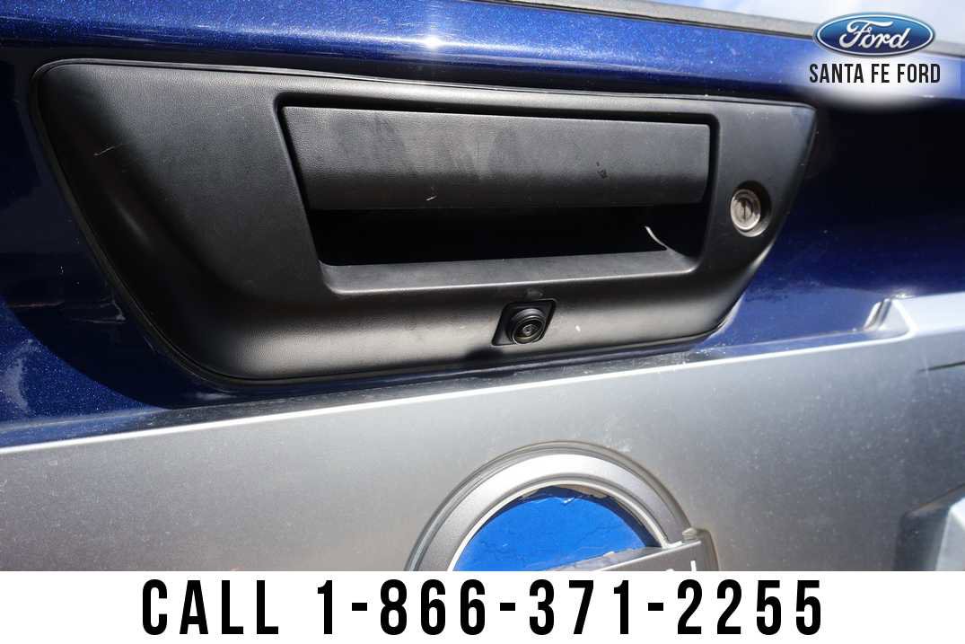 Used 2024 Nissan Titan Platinum Reserve w/ Moonroof Package RWD image 7