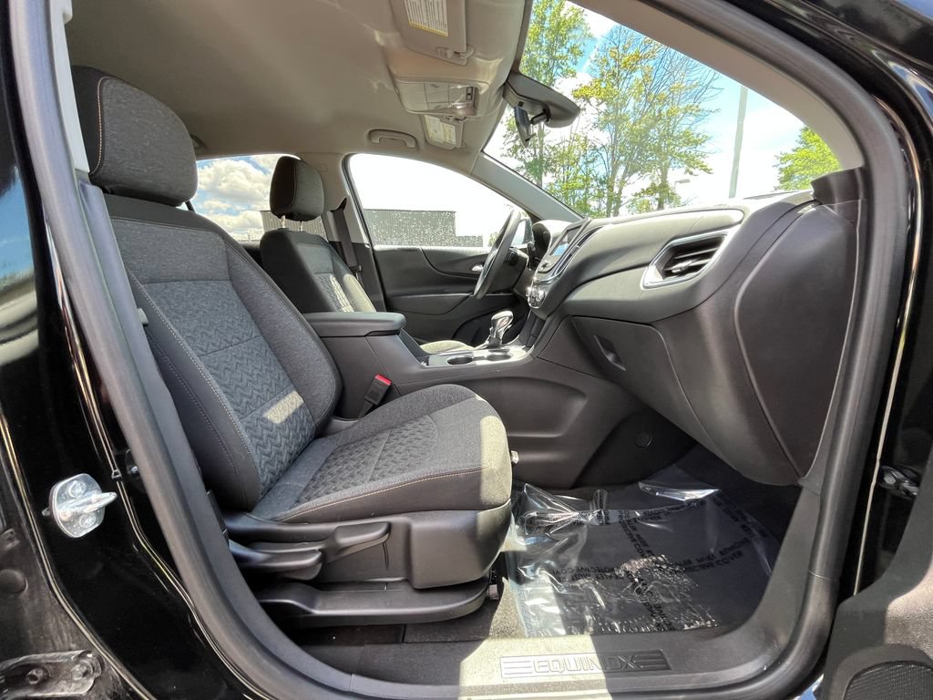 Used 2023 Chevrolet Equinox LT FWD image 22