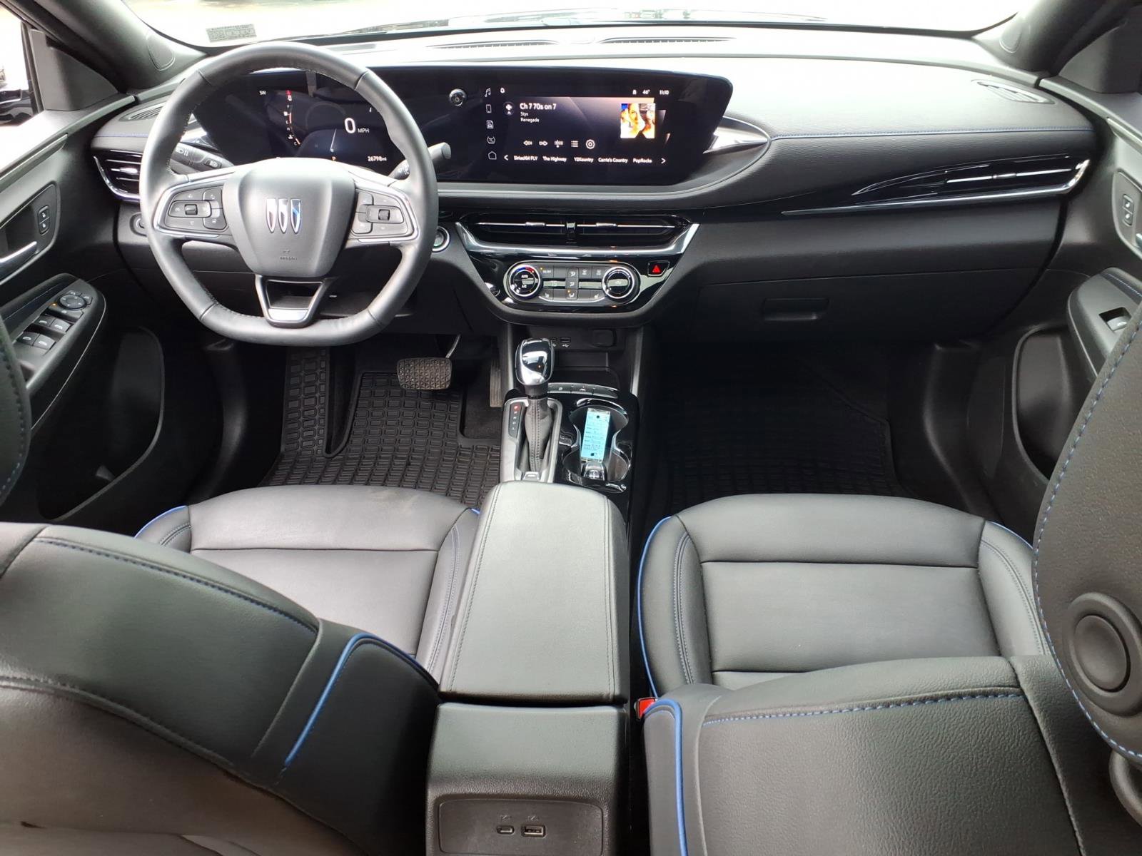 Used 2025 Buick Envista Sport Touring w/ Experience Buick Package image 14