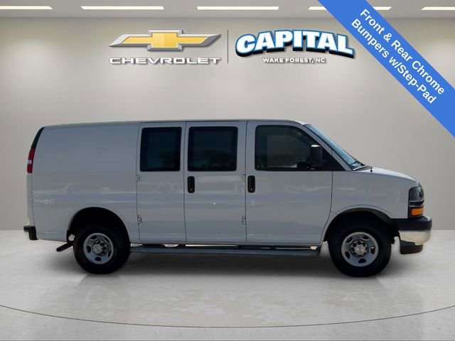 Used 2024 Chevrolet Express 2500 w/ Driver Convenience Package RWD image 7