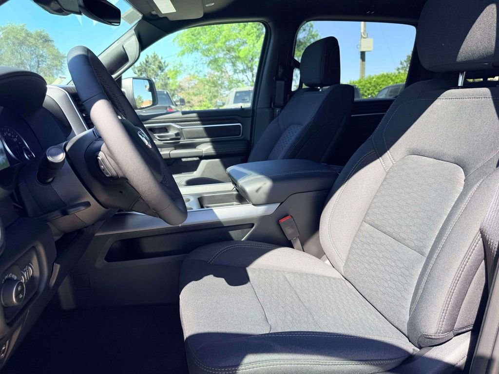 New 2026 RAM 1500 Big Horn AWD/4WD image 16