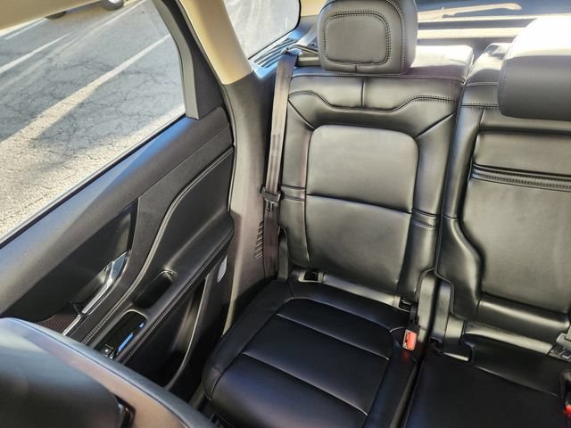 New 2026 Lincoln Corsair Premiere w/ Towing Package AWD/4WD image 13