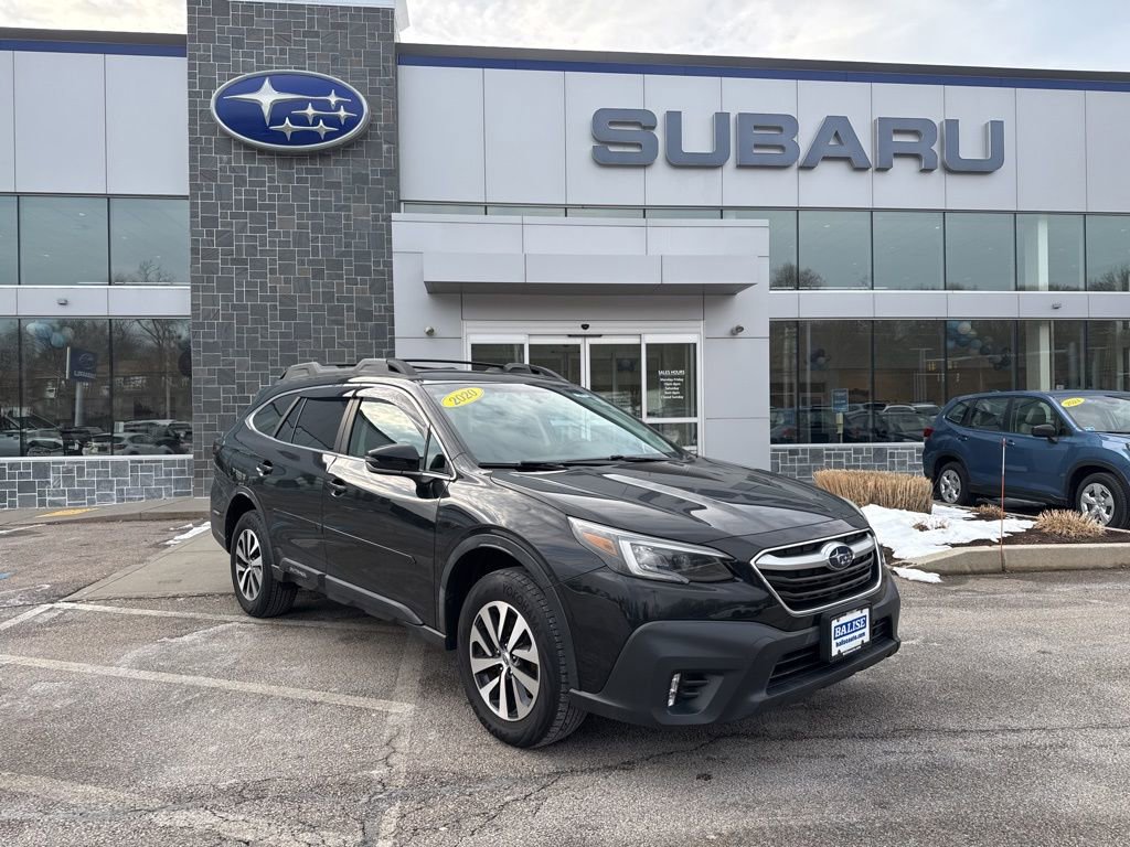 Used 2020 Subaru Outback Premium image 1