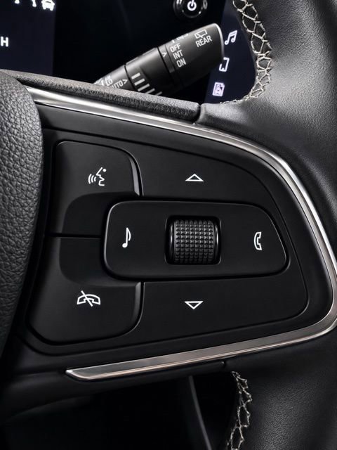Used 2024 Buick Encore GX Avenir w/ Avenir Convenience Package FWD image 25