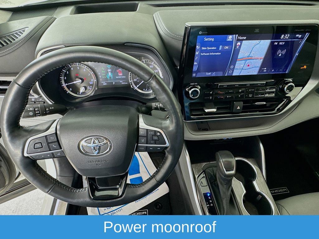 Used 2022 Toyota Highlander Platinum image 12