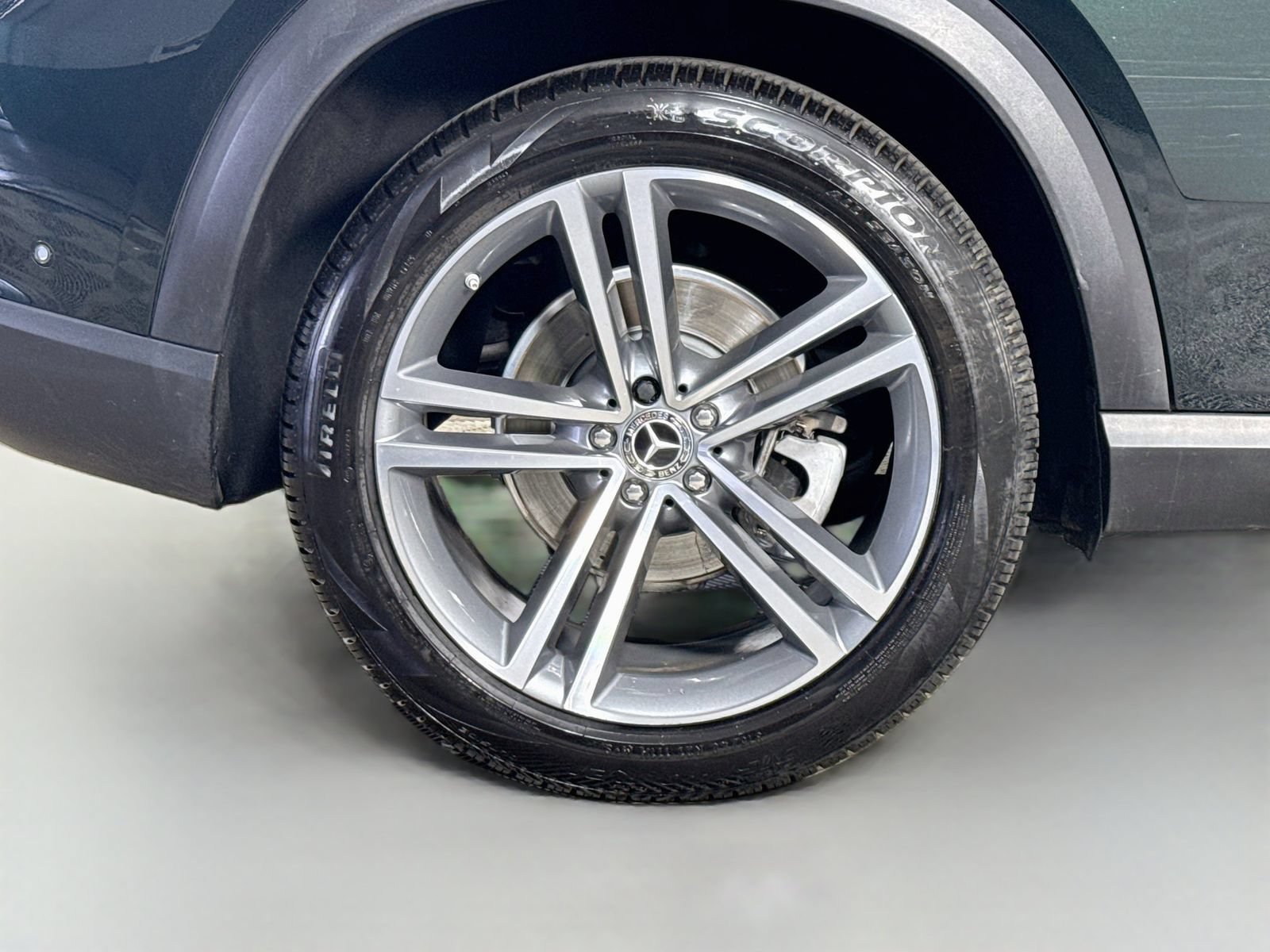 Used 2021 Mercedes-Benz GLE 350 image 29