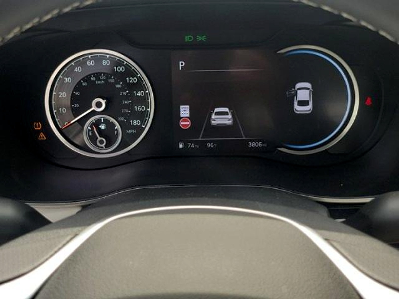 Used 2025 Genesis G70 2.5T RWD image 24