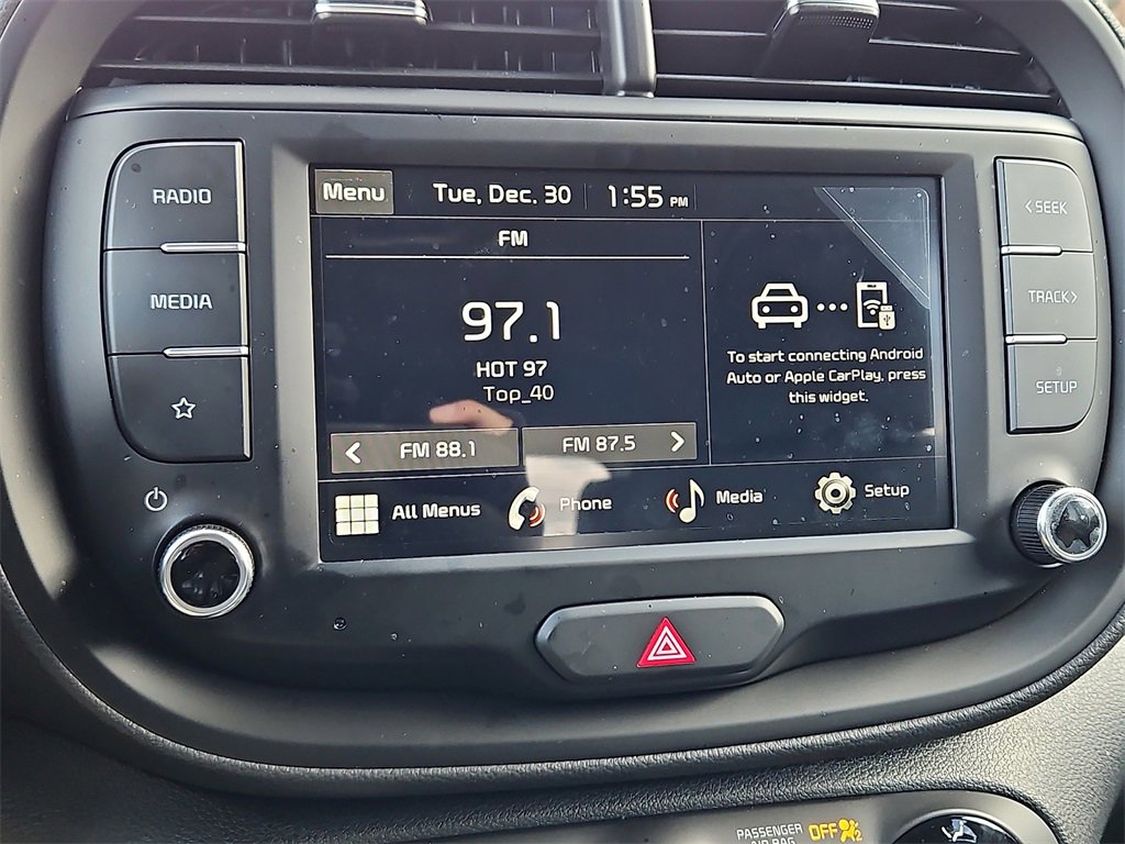 Certified 2025 Kia Soul LX w/ LX Technology Package image 17