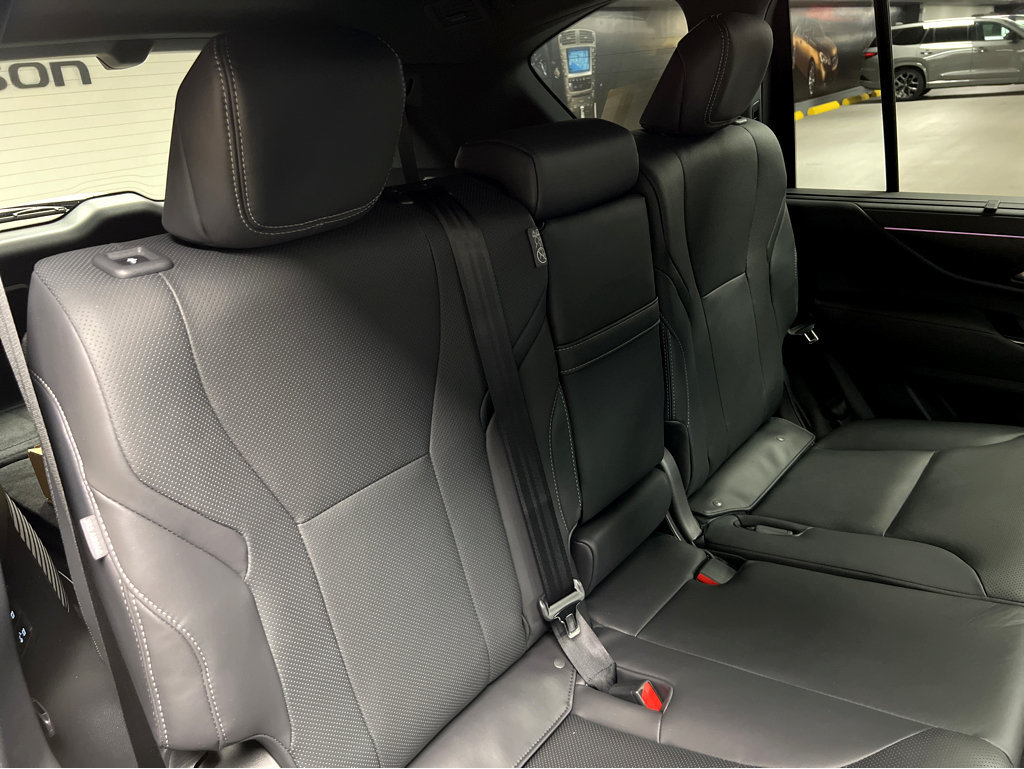 New 2026 Lexus LX 700h Luxury w/ Appearance Package AWD/4WD image 23