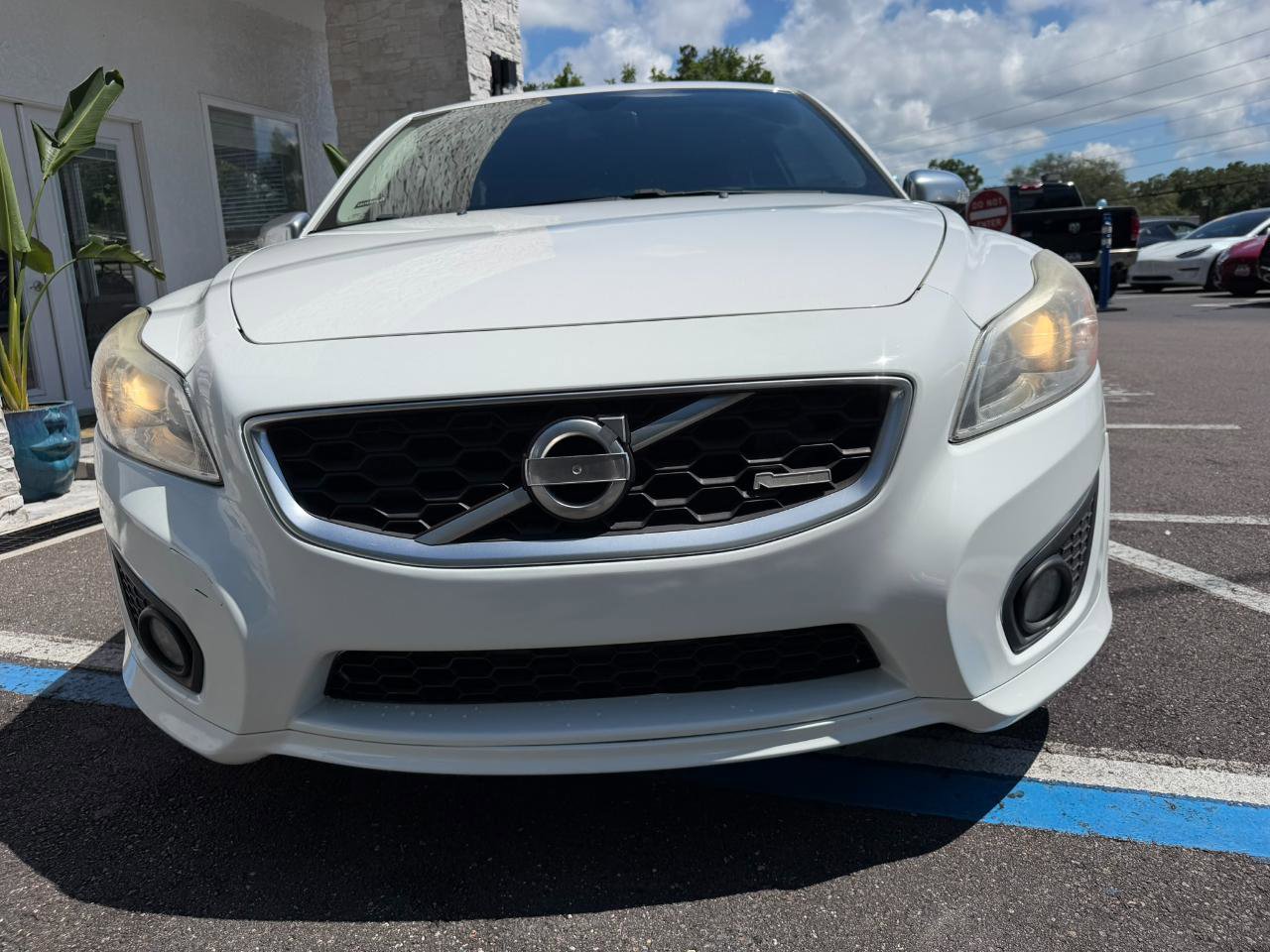 Used 2011 Volvo C30 T5 R-Design FWD image 4