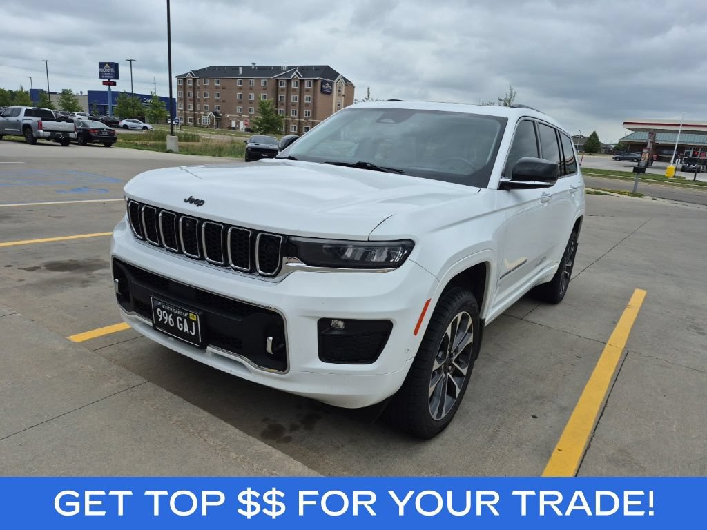 Used 2021 Jeep Grand Cherokee L Overland w/ Advanced Protech Group III AWD/4WD image 3