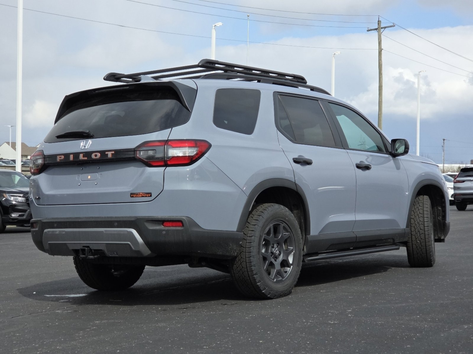 New 2026 Honda Pilot TrailSport image 17