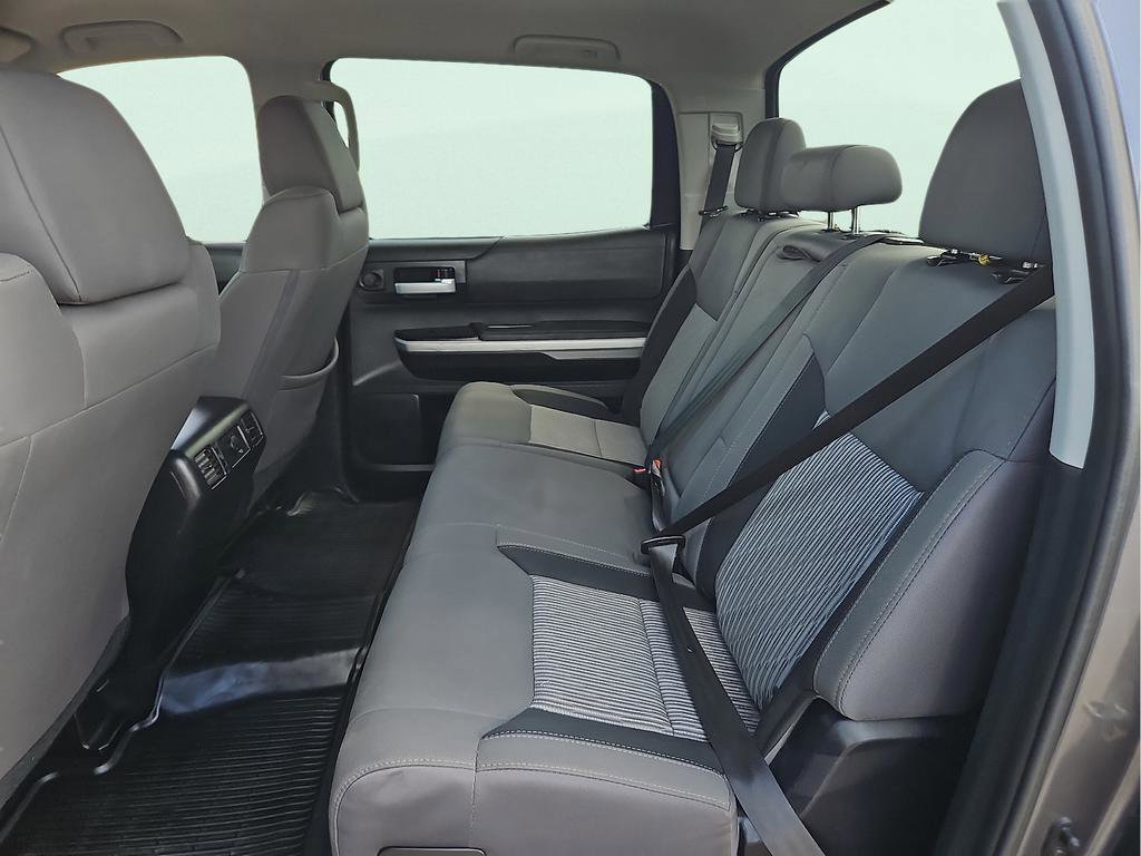 Used 2017 Toyota Tundra SR5 w/ SR5 Upgrade Package image 8