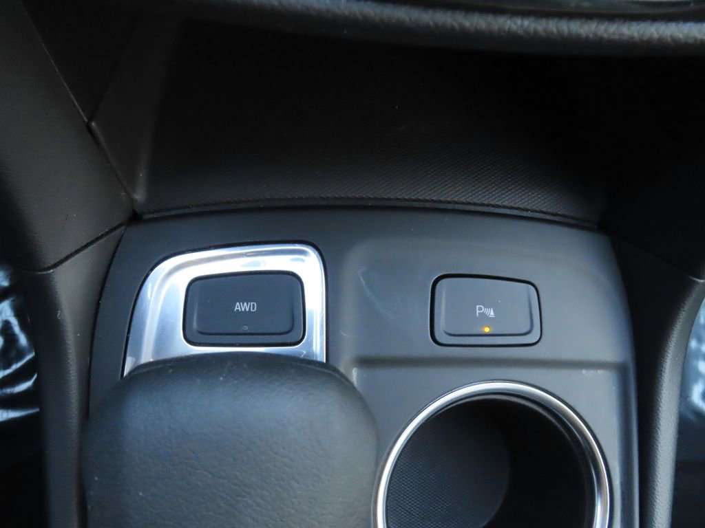 Used 2024 Chevrolet Equinox LT image 24