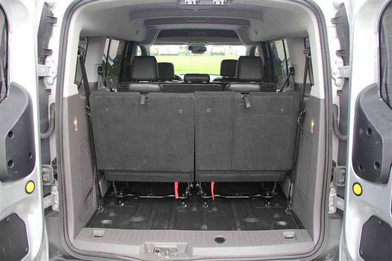 Used 2023 Ford Transit Connect XL FWD image 11