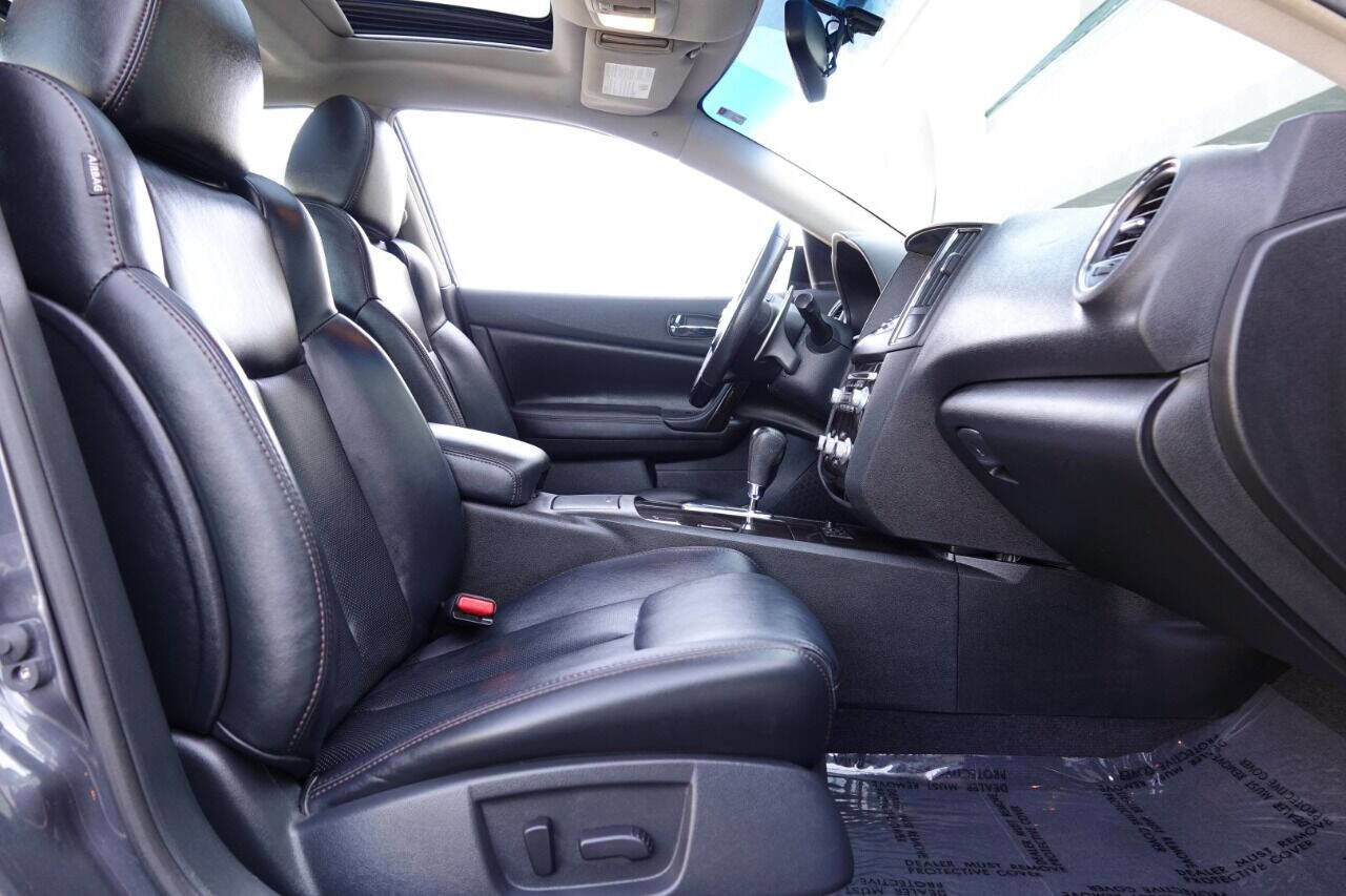 Used 2012 Nissan Maxima 3.5 SV w/ Premium Pkg image 60