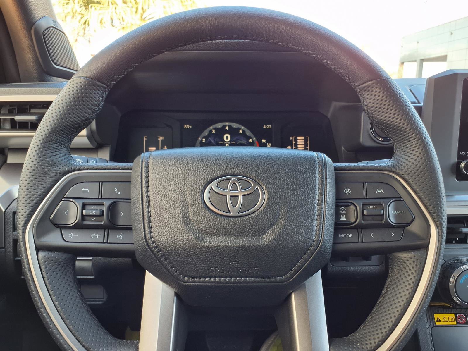 Used 2025 Toyota Tacoma SR5 w/ SR5 Upgrade Package AWD/4WD image 20