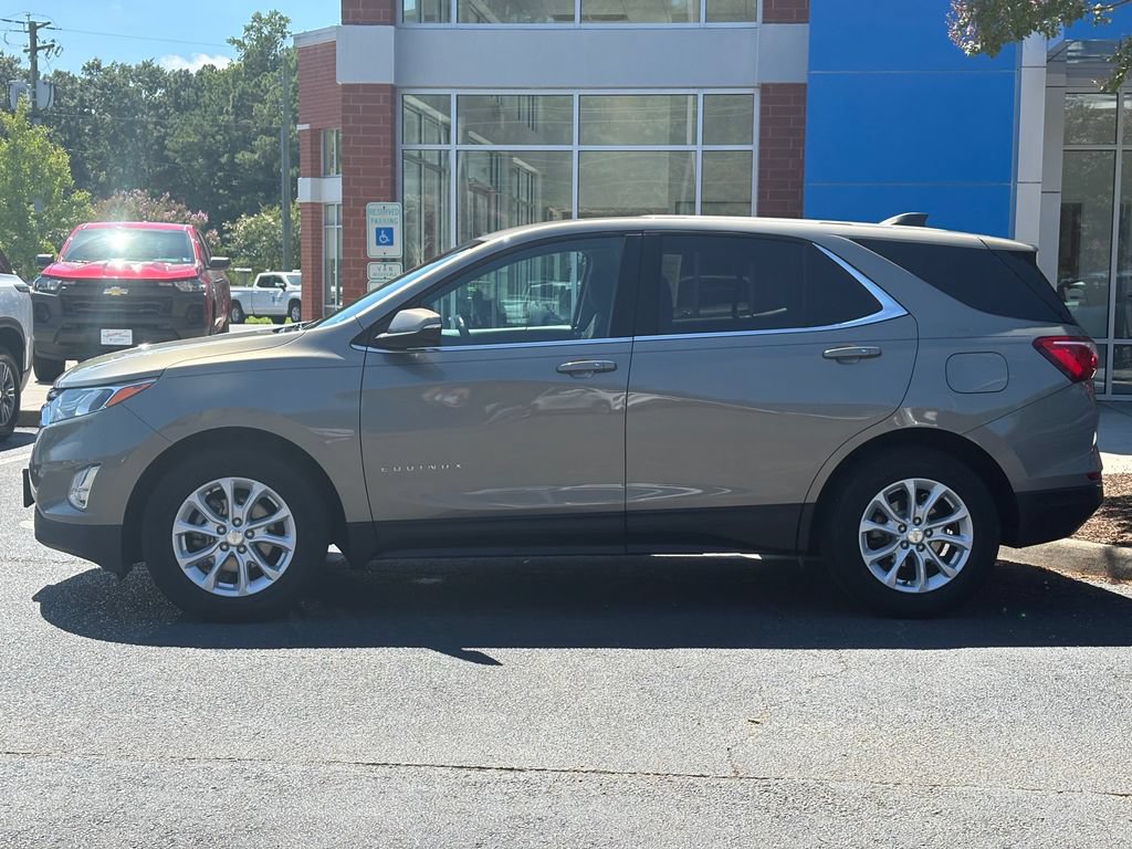 Used 2018 Chevrolet Equinox LT FWD image 2
