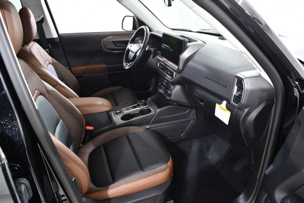 New 2025 Ford Bronco Sport Outer Banks w/ Outer Banks Tech Package+ image 10