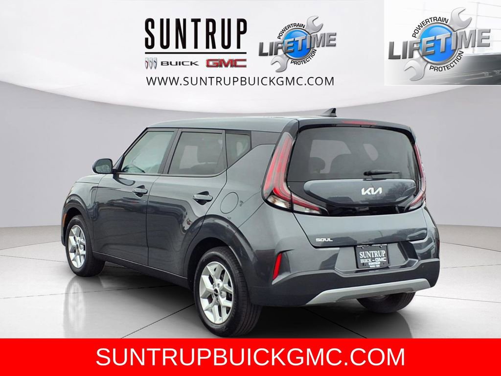 Used 2024 Kia Soul LX w/ Option Group 015 image 29