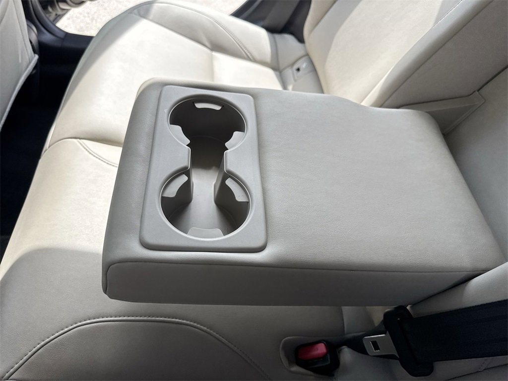 Used 2019 MAZDA MAZDA3 Sedan w/ Preferred Package image 38