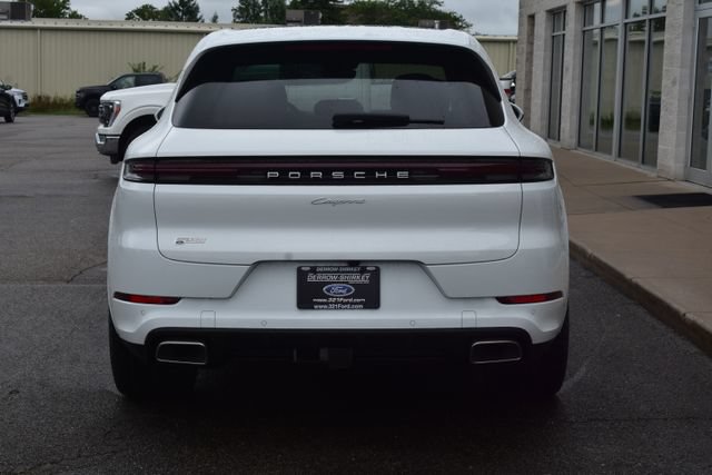 Used 2026 Porsche Cayenne AWD/4WD image 13