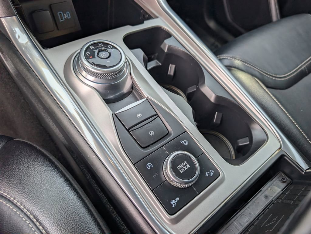 Used 2020 Ford Explorer ST w/ Premium Technology Package image 30