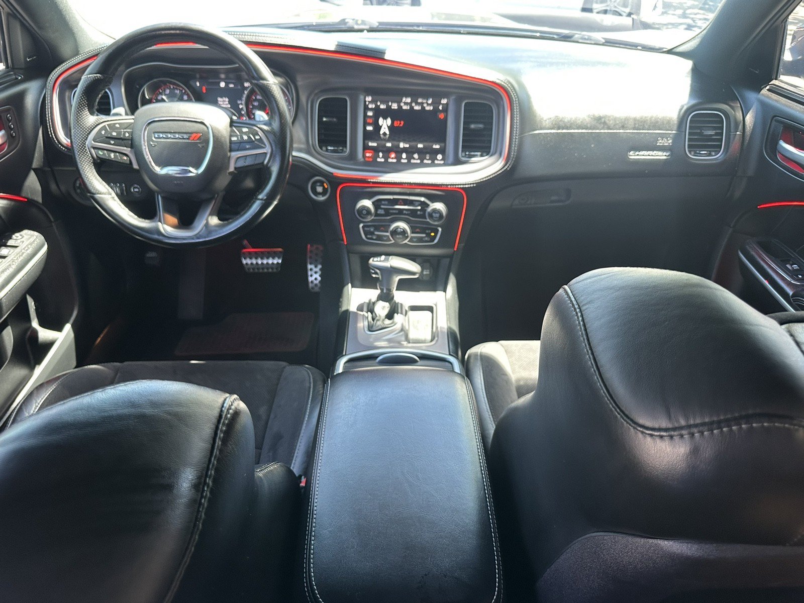 Used 2019 Dodge Charger Scat Pack w/ Plus Group RWD image 17