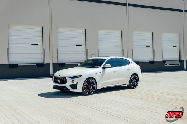 Used 2019 Maserati Levante Trofeo AWD/4WD image 42
