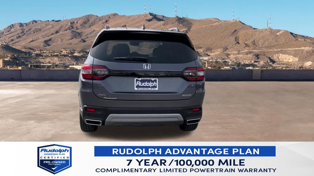 Certified 2025 Honda Pilot Touring image 5