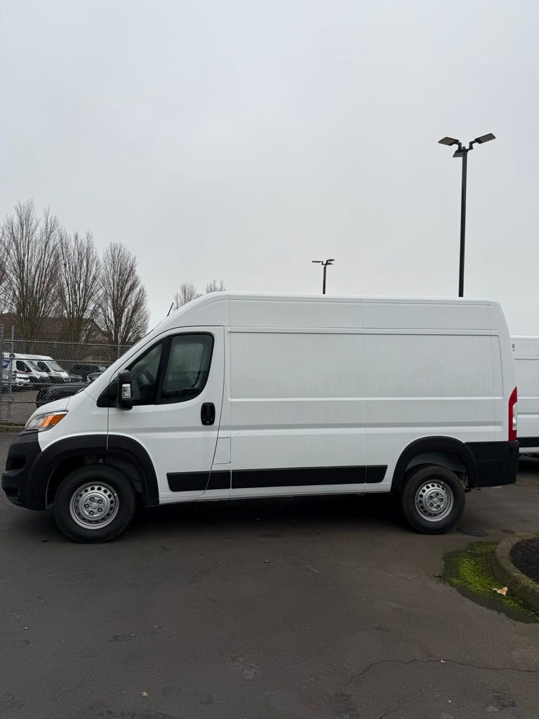 New 2026 RAM ProMaster 1500 w/ Convenience Group FWD image 3