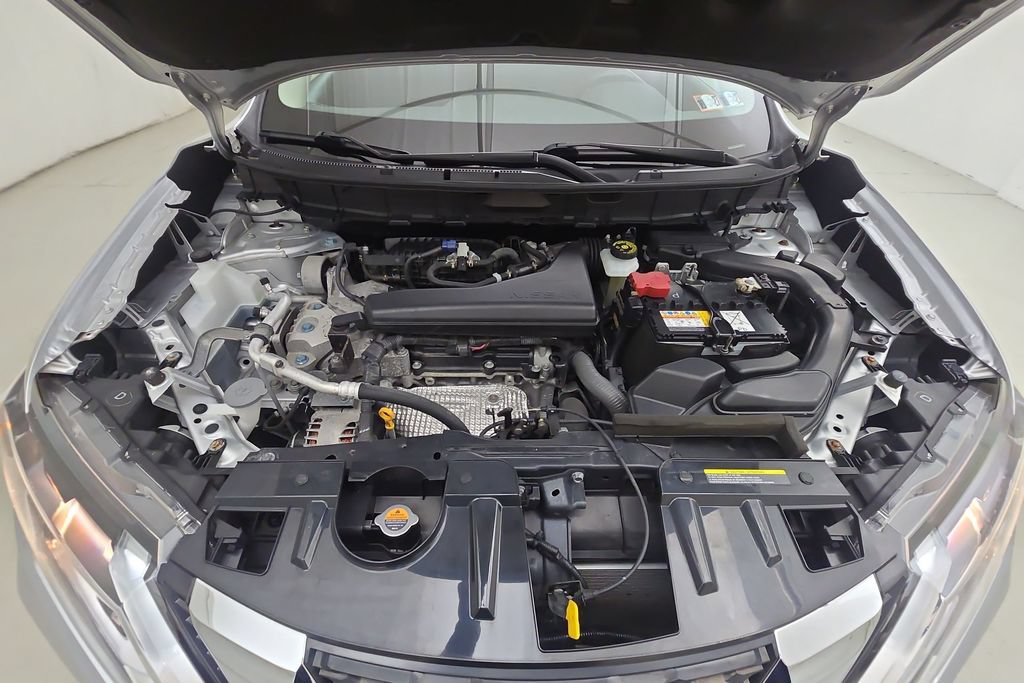 Used 2019 Nissan Rogue SV w/ Premium Package AWD/4WD image 29