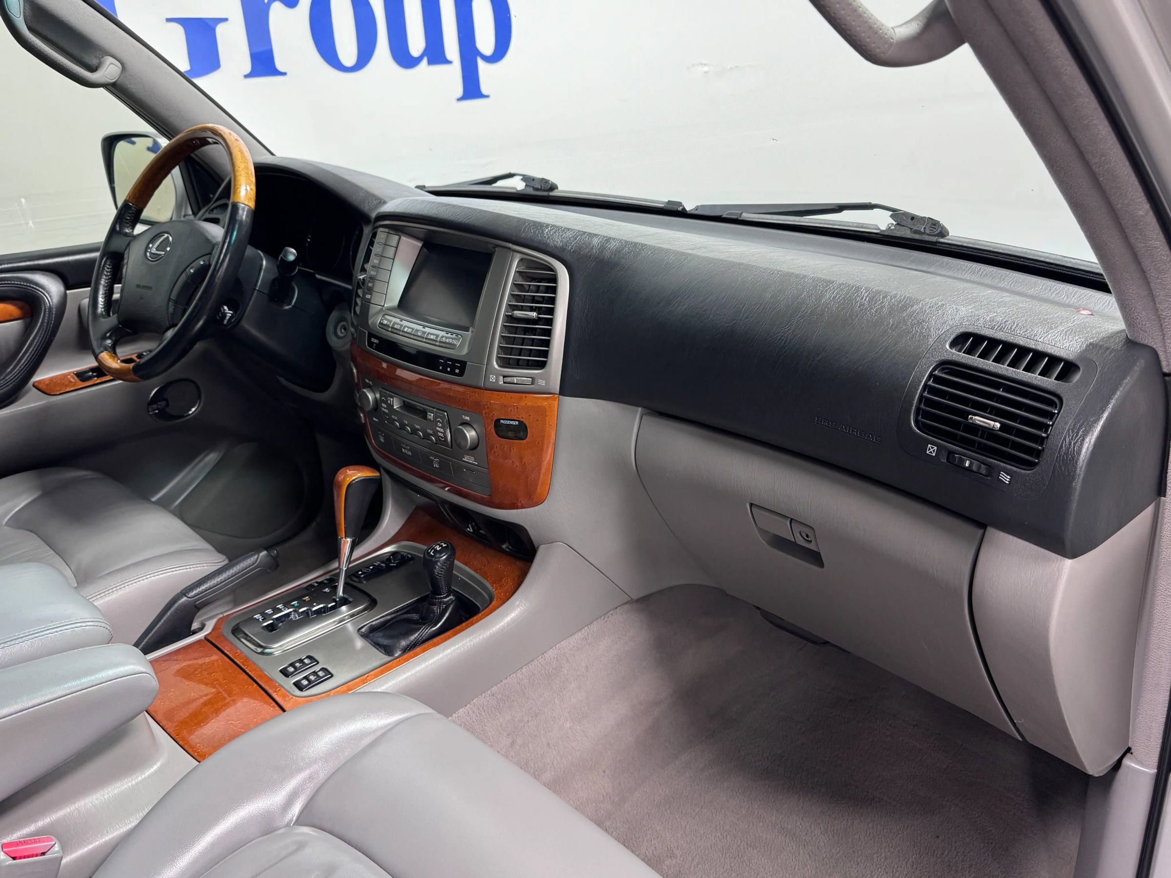 Used 2006 Lexus LX 470 4WD image 11