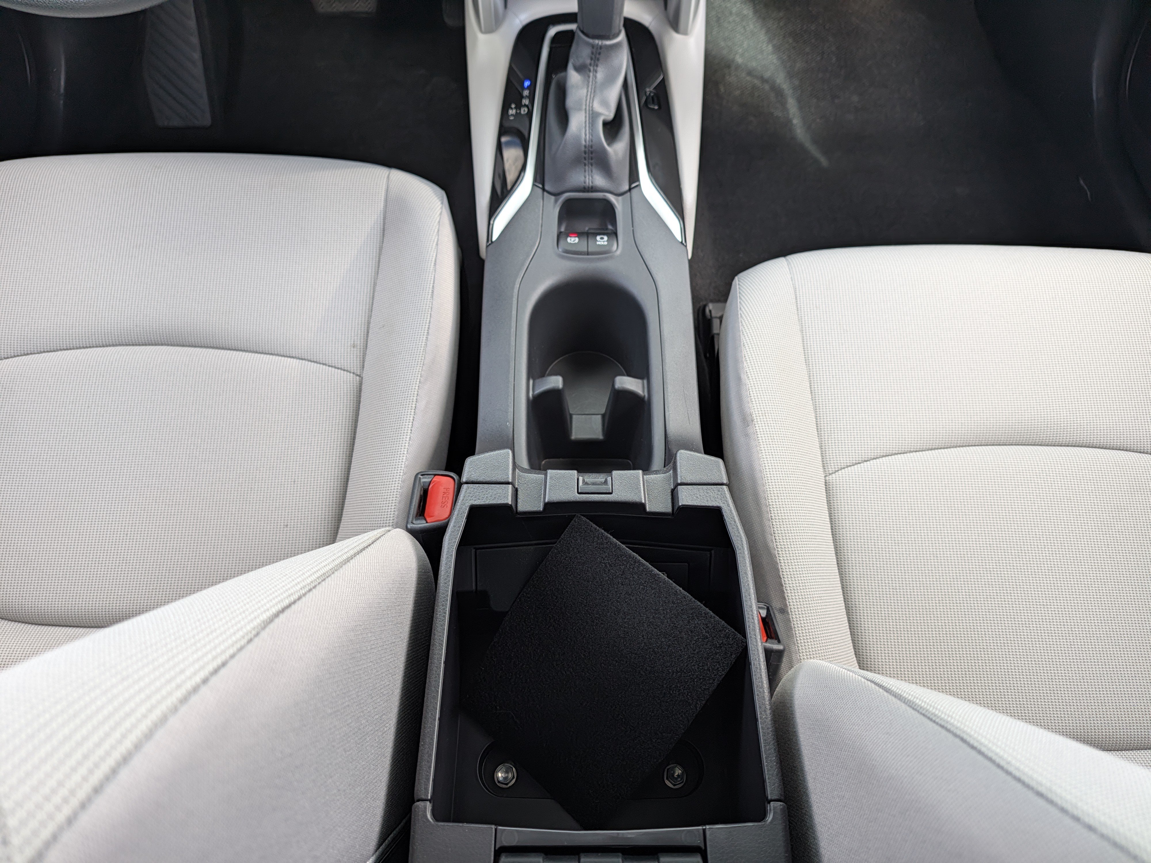 Certified 2025 Toyota Corolla Cross L FWD image 27