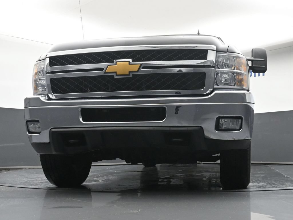 Used 2014 Chevrolet Silverado 2500 LTZ w/ LTZ Plus Package AWD/4WD image 7