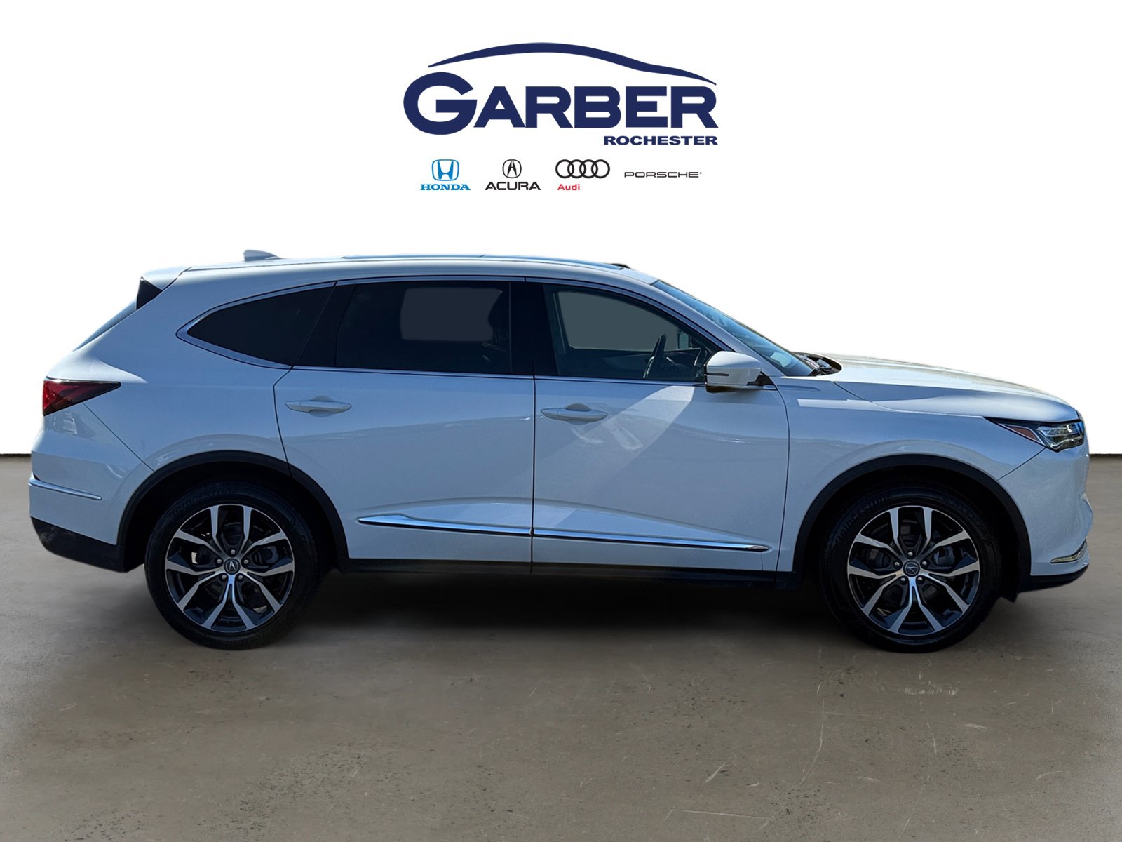 Used 2024 Acura MDX w/ Technology Package AWD/4WD image 9