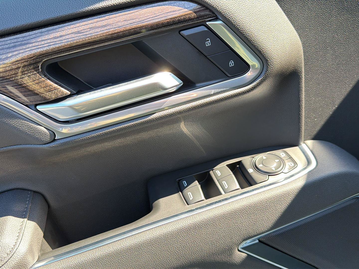 New 2026 Chevrolet Silverado 1500 LT AWD/4WD image 32