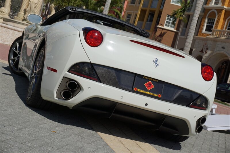 Used 2014 Ferrari California RWD image 63