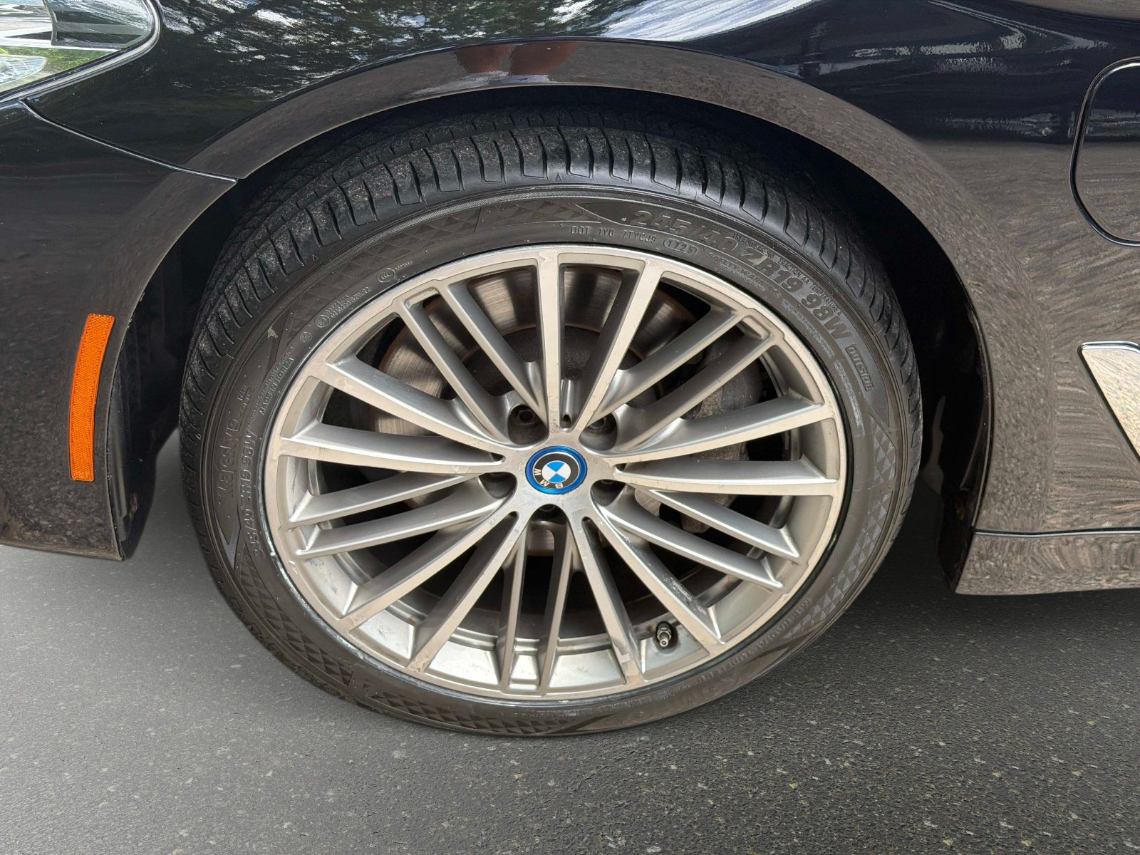 Used 2018 BMW 530e xDrive AWD/4WD image 10